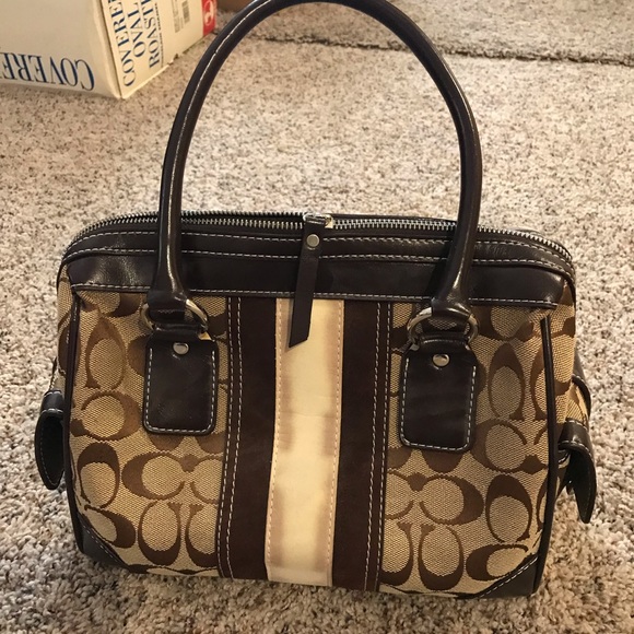 Small Coach bag - Picture 3 of 7